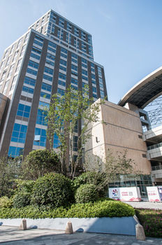 Cresasia Livings Xuhui Yangpu Aparthotel